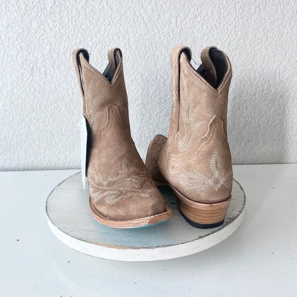 Lane LEXINGTON Womens Cowboy Bootie 8.5 Latte Suede Western Cowgirl Short Boots - Picture 1 of 11